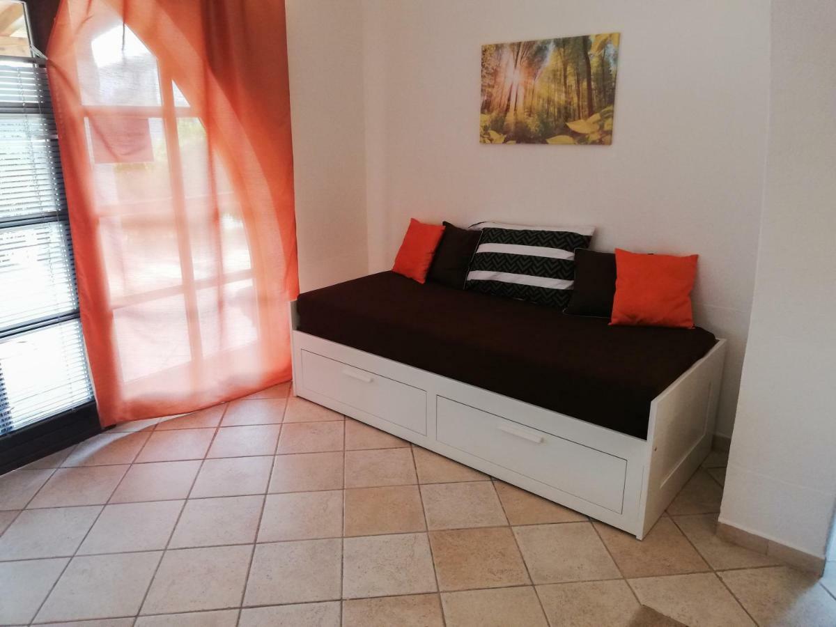 Apartment Sandra Умаг Екстер'єр фото